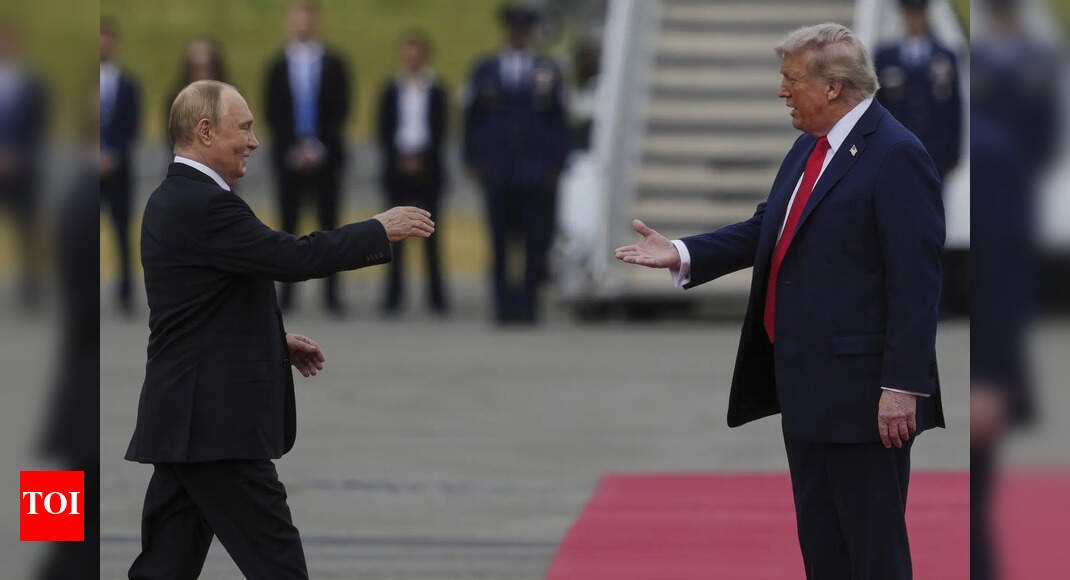 ‘if-trump-were-president-in-2022,-there-would-be-no-war’:-putin-after-alaska-meeting;-us-president-says-no-deal-with-russia-over-ukraine-conflict