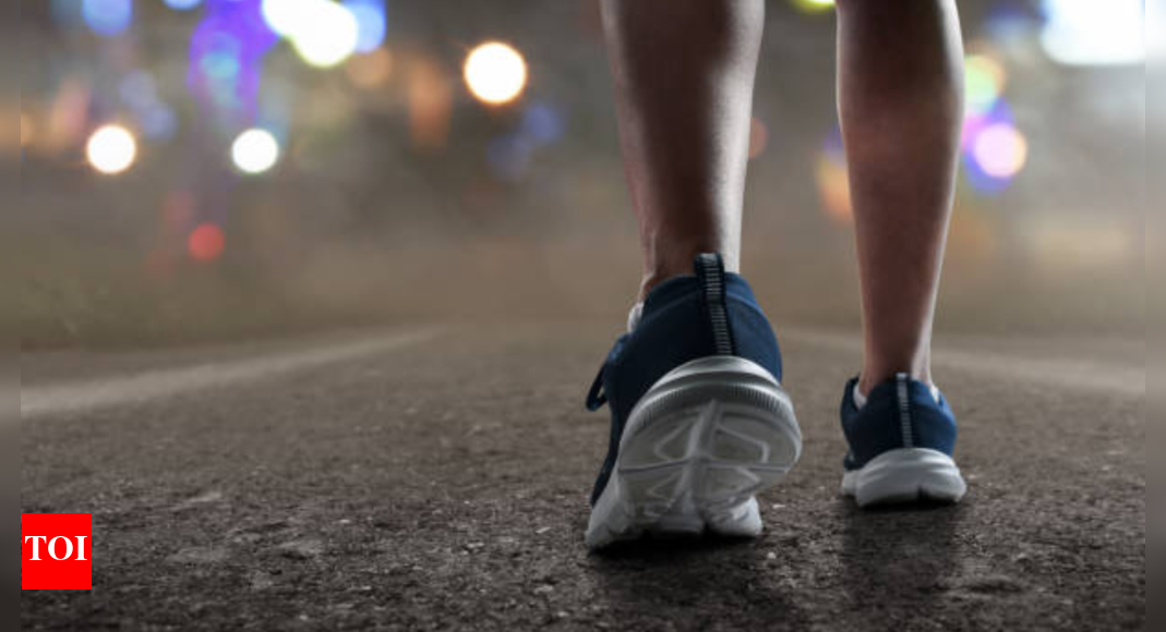 walking-for-heart-health:-how-many-step-counts-protect-your-heart?-(and-why-you-don’t-need-10,000)