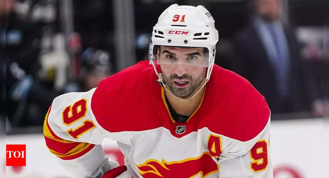 “i-deserve-a-chance”:-nazem-kadri-fires-back-after-hockey-canada-camp-snub