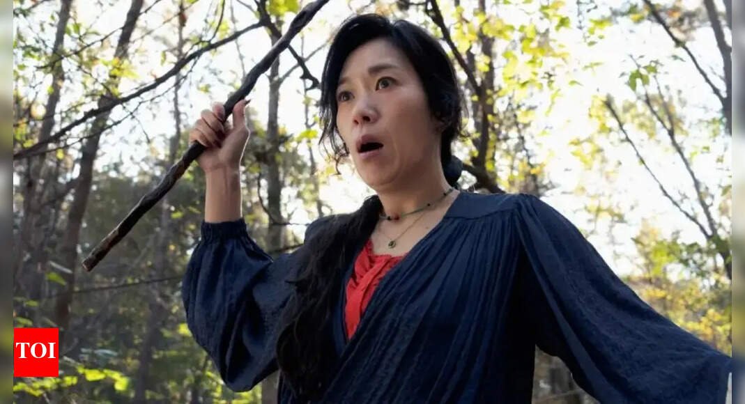 yeom-hye-ran-shines-as-the-fiery-artist-wife-in-‘no-other-choice’
