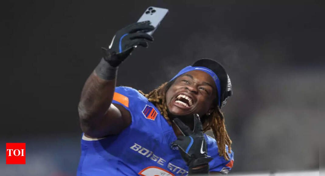 ashton-jeanty-injury-update:-raiders-rookie-rb-back-after-preseason-scare-against-49ers