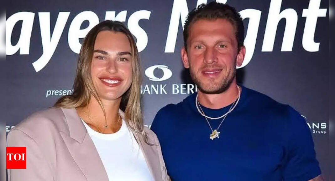 aryna-sabalenka-jets-out-of-ohio-with-boyfriend-georgios-frangulis-following-tough-cincinnati-open-exit