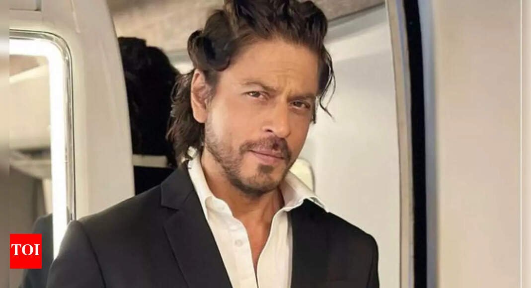shah-rukh-khan’s-no-nonsense-answer-on-‘star-tantrums’-breaks-the-internet:-‘the-director-is-so-strict…’-–-deets-inside
