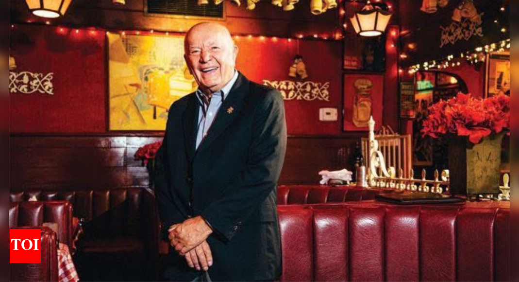 farewell-to-dan-tana:-the-man-behind-la’s-legendary-‘little-yellow-house’