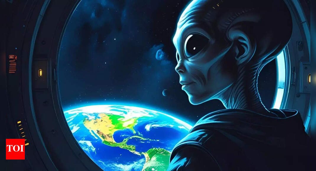 harvard-scientists-believe-an-alien-spacecraft-could-be-approaching-earth-soon,-here’s-why