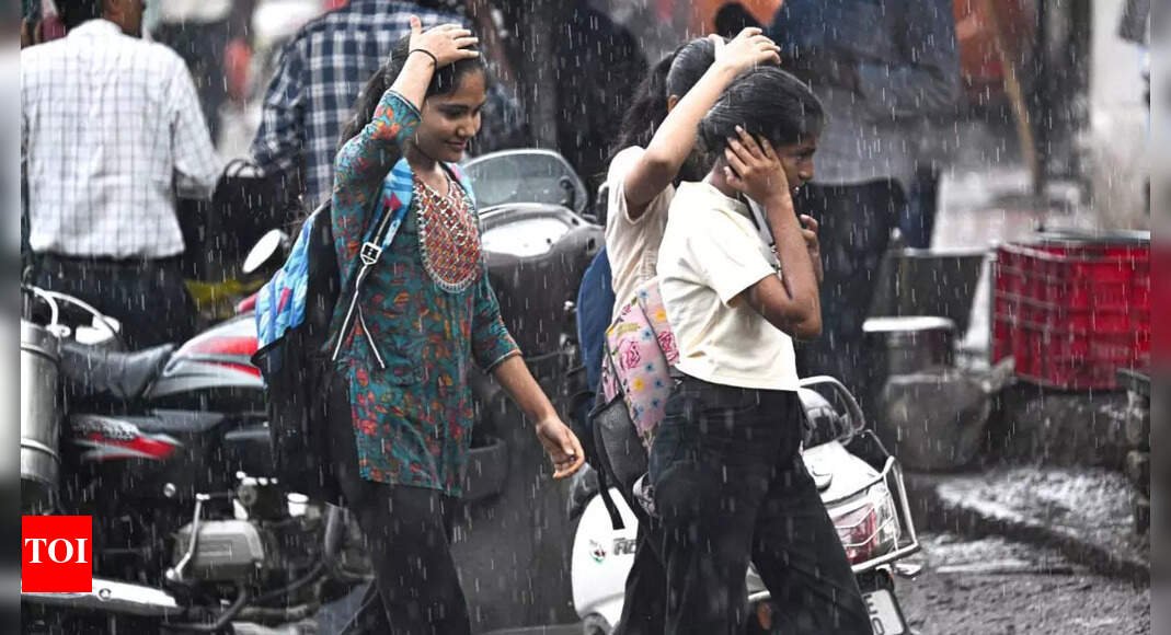 mumbai-rains:-triple-digit-showers-drench-city;-imd-maintains-orange-alert-till-tuesday