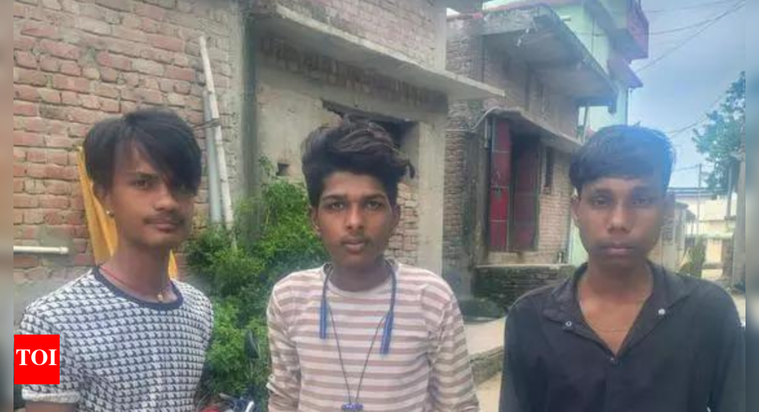 ‘didn’t-even-know-about-flood’:-3-bihar-youths-missing-in-dharali-flash-flood-return-home;-kin-conduct-their-‘last-rites’