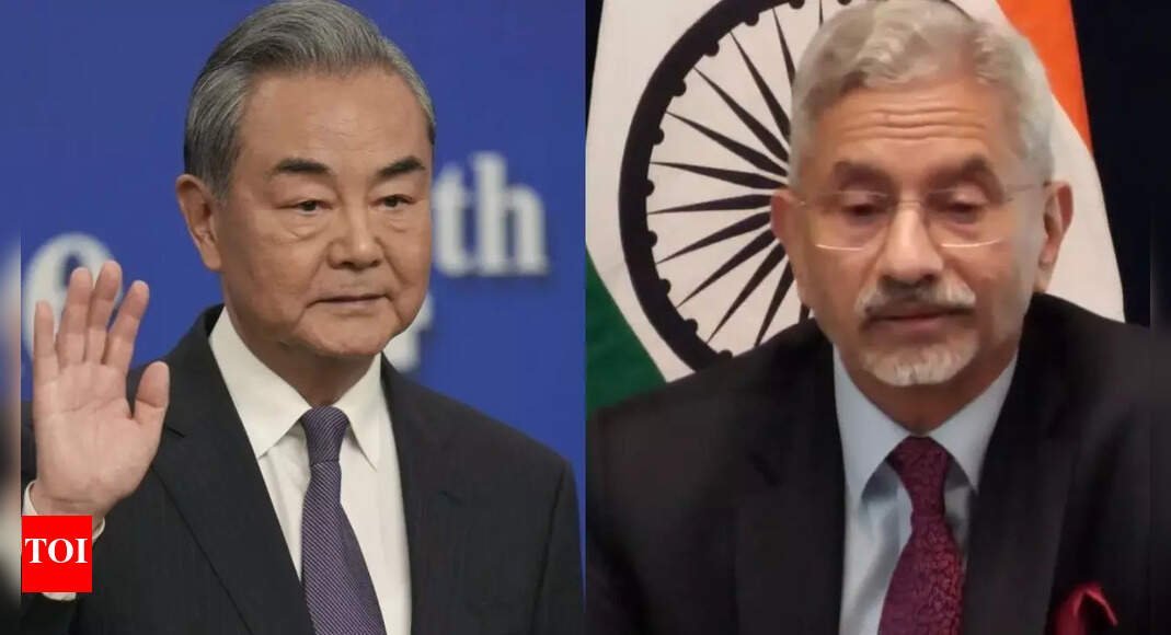 ‘differences-must-not-become-disputes’:-jaishankar-meets-chinese-counterpart