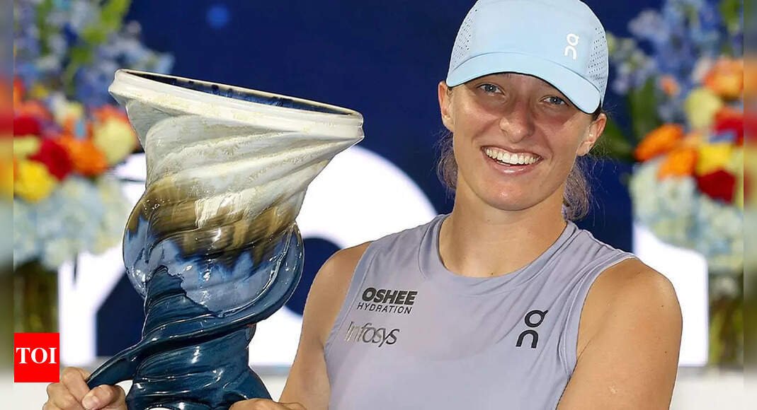 swiatek-beats-paolini-to-clinch-wta-cincinnati-open-title