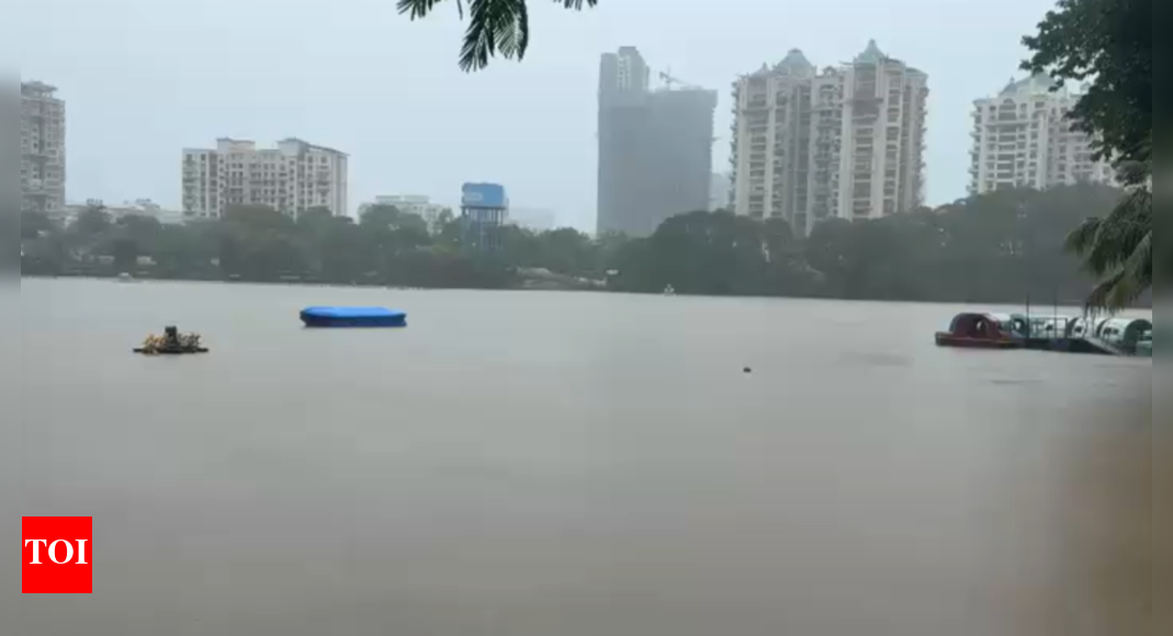 maharashtra-rain-havoc-continues:-toll-rises-to-8,-hundreds-evacuated