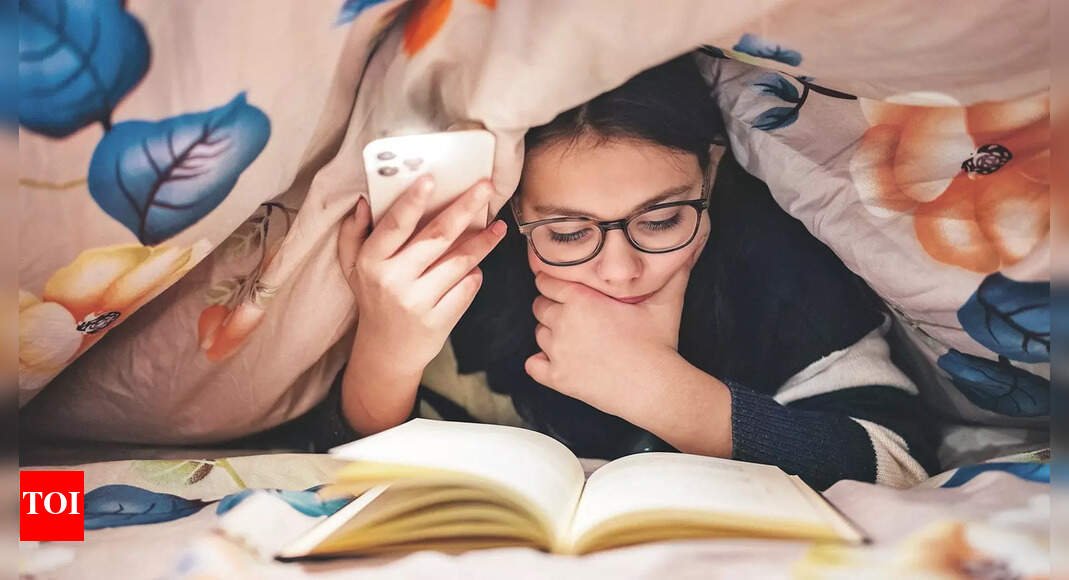 indian-teens-are-struggling-with-this-‘morning-sickness’