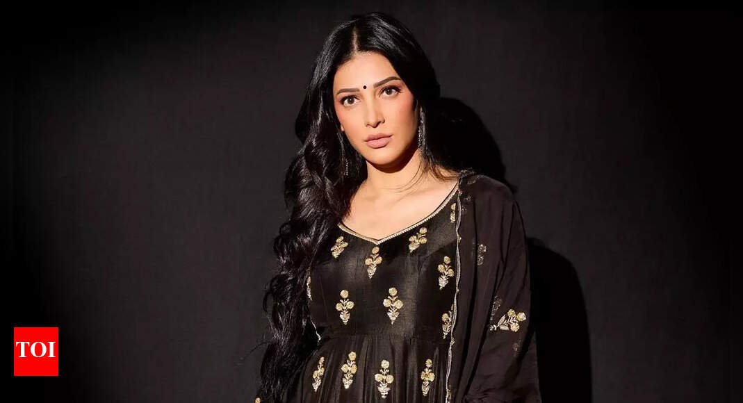 shruti-haasan-says-people-in-the-south-have-higher-awareness-and-consciousness-compared-to-hindi-film-industry:-‘i-really-don’t-know-why-my-bollywood-career-didn’t-work’