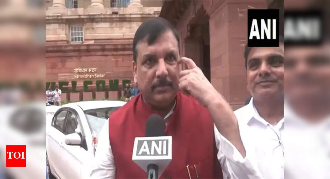 arvind-kejriwal-decided-to-support-sudershan-reddy’s-candidature:-sanjay-singh
