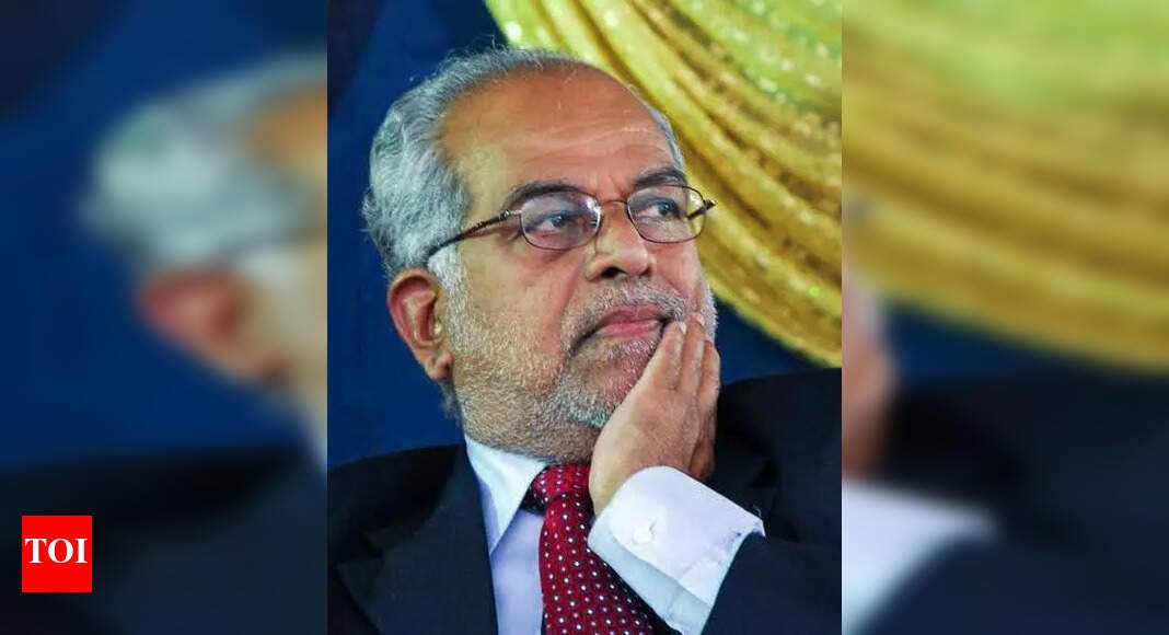 oppn-vp-pick-sudershan-reddy-ordered-disbanding-of-salwa-judum