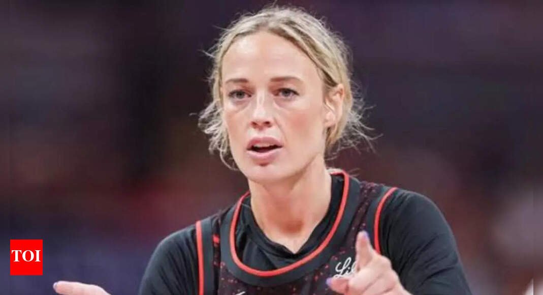 “shut-up-b**ch”:-sophie-cunningham-lashes-out-at-fan-who-insulted-sister-lindsey-after-fever-win