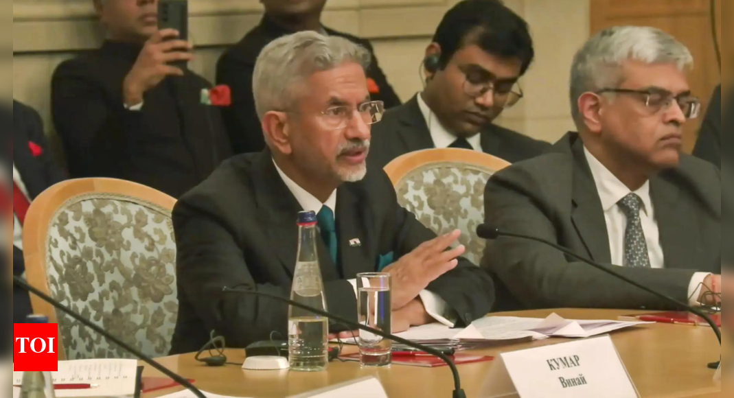 trade-deficit-rising-due-to-oil-buy,-need-to-address-it:-eam-in-russia