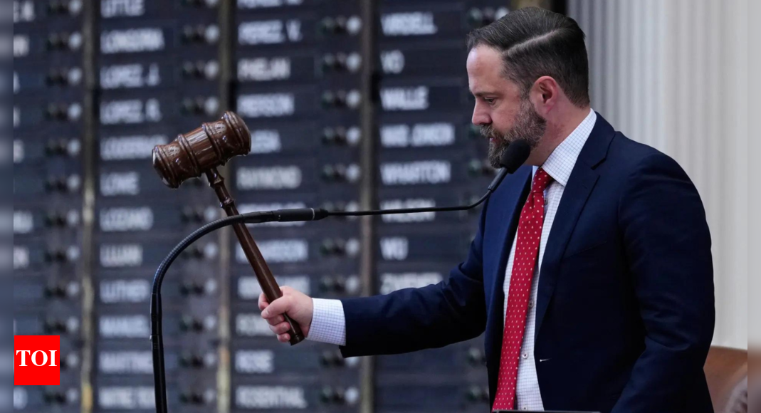 redistricting-row:-texas-republicans-approve-donald-trump-backed-redrawn-maps-in-house;-democrats-vow-legal-fight