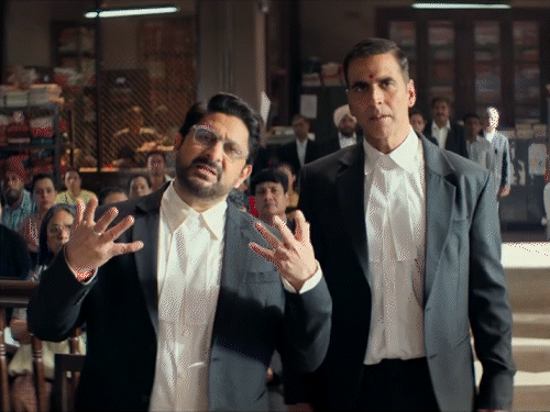 कानूनी-पचड़े-में-फंसी-‘जॉली-एलएलबी-3’:फिल्म-में-न्यायपालिका-का-मजाक-उड़ाने-का-आरोप,-पुणे-के-कोर्ट-ने-अक्षय-कुमार-अरशद-वारसी-को-भेजा-नोटिस