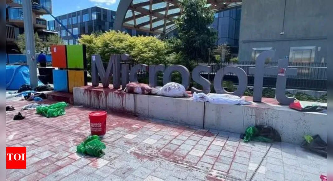 18-arrested-at-microsoft-employee-protest-over-company’s-israel-contracts