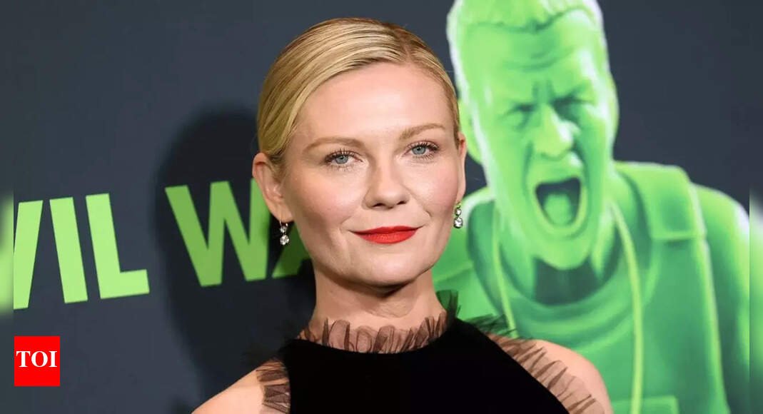 kirsten-dunst-reveals-fans-have-been-saying-her-name-wrong—-here’s-the-correct-pronunciation