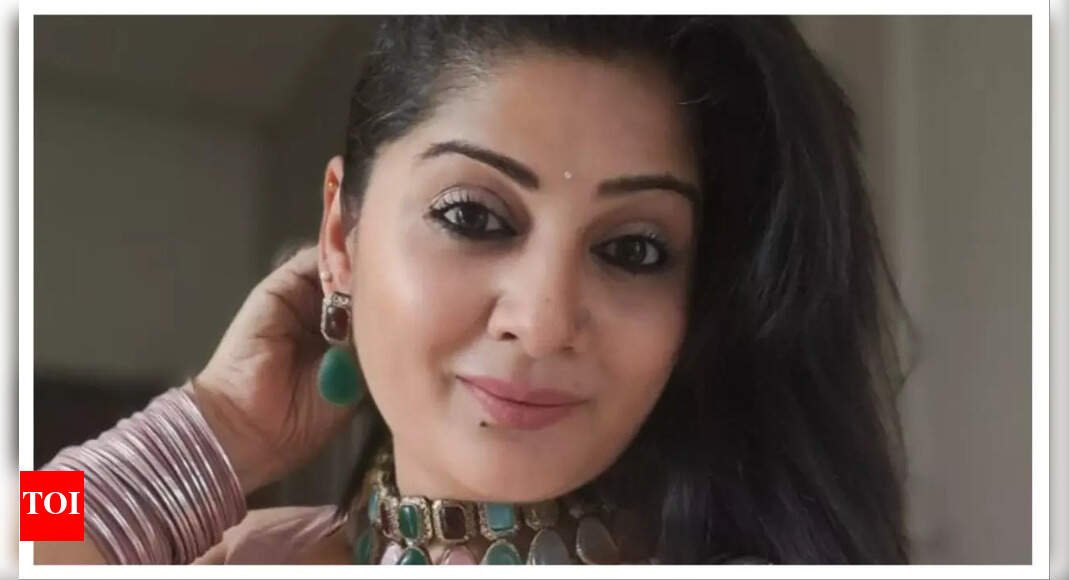 dipti-thapar-returns-to-acting-after-12-years-with-paro-sang-dev