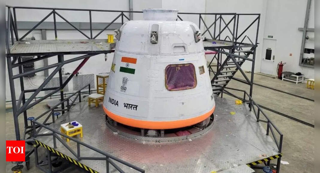 isro-gaganyaan-2025:-india’s-first-uncrewed-g1-mission;-vyommitra-robot-launch-in-december