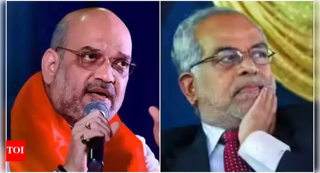 amit-shah-accuses-india’s-vp-candidate-sudershan-reddy-of-supporting-naxalism