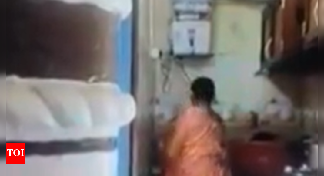 domestic-help-caught-urinating-on-utensils-in-bijnor;-arrested