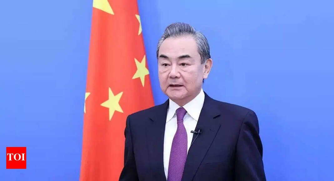 china’s-wang-meets-pak-army-chief-munir;-discusses-regional-security,-counter-terrorism