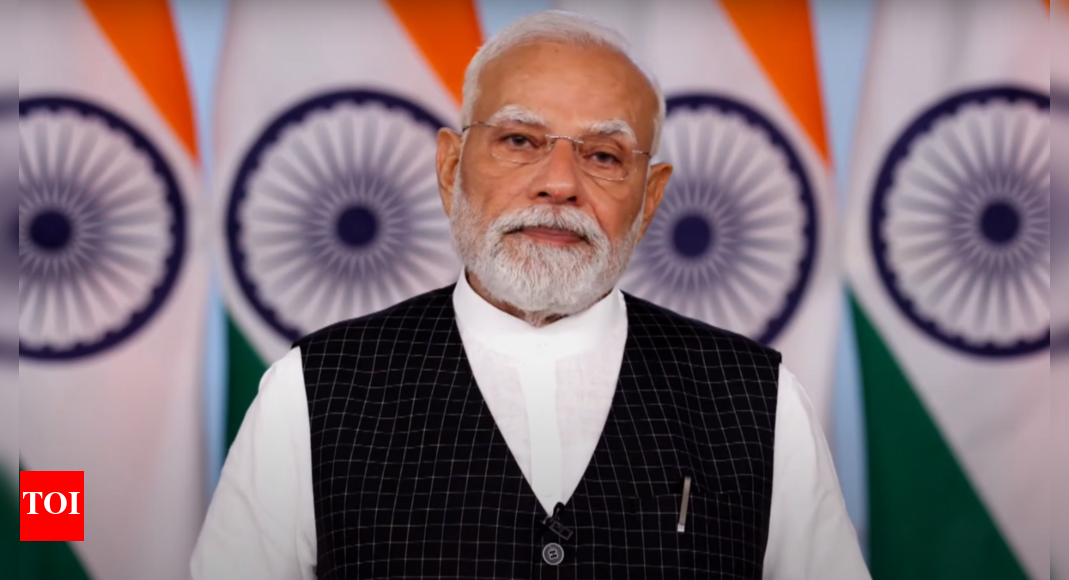 ‘we-reached-moon-and-mars’:-pm-modi-marks-national-space-day