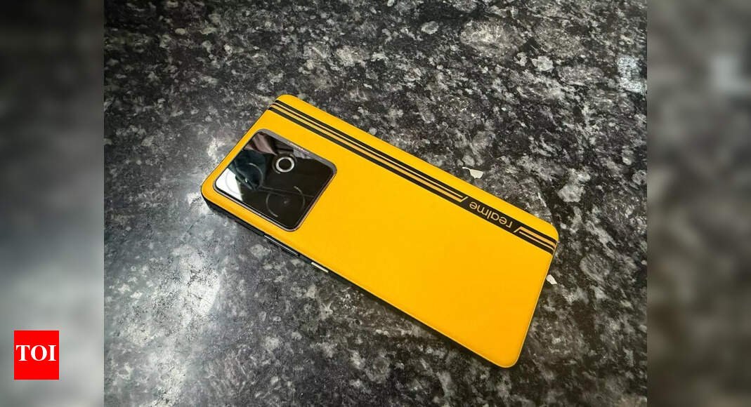 realme-gt-7t-review:-where-style-meets-speed