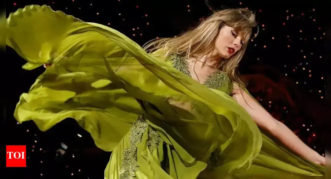 taylor-swift-doppelganger-tricks-chiefs-broadcast-as-singer-plans-to-build-panic-room-with-bf-travis-kelce’s-support-and-sees-‘false-god’-jump-400%