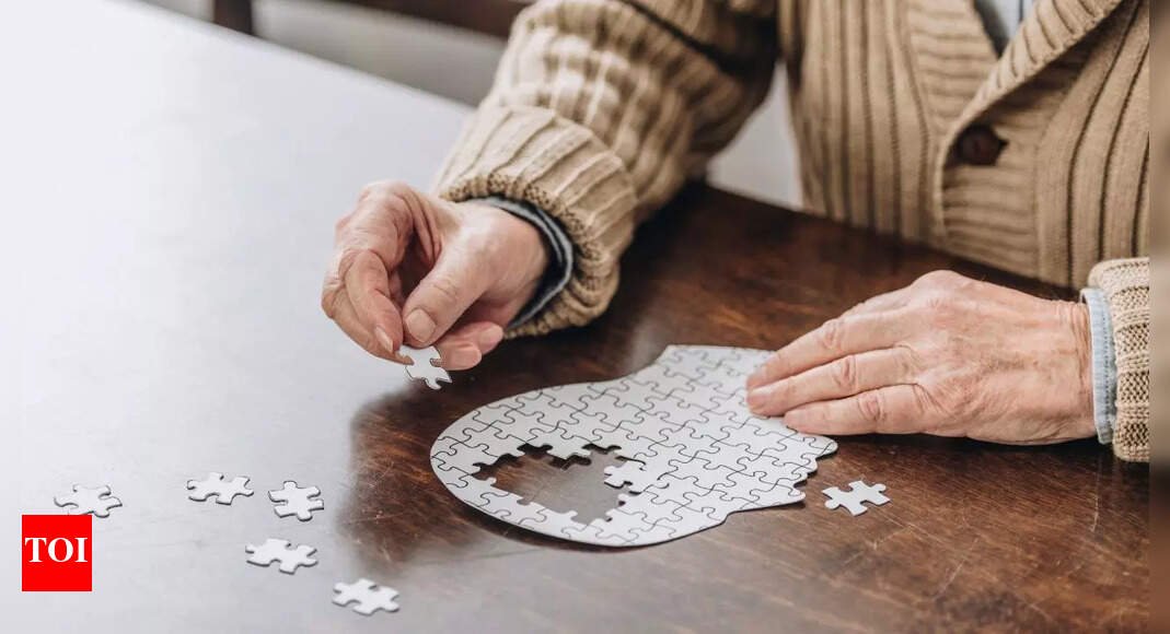 neurologist-warns-of-5-signs-that-increases-the-risk-of-dementia