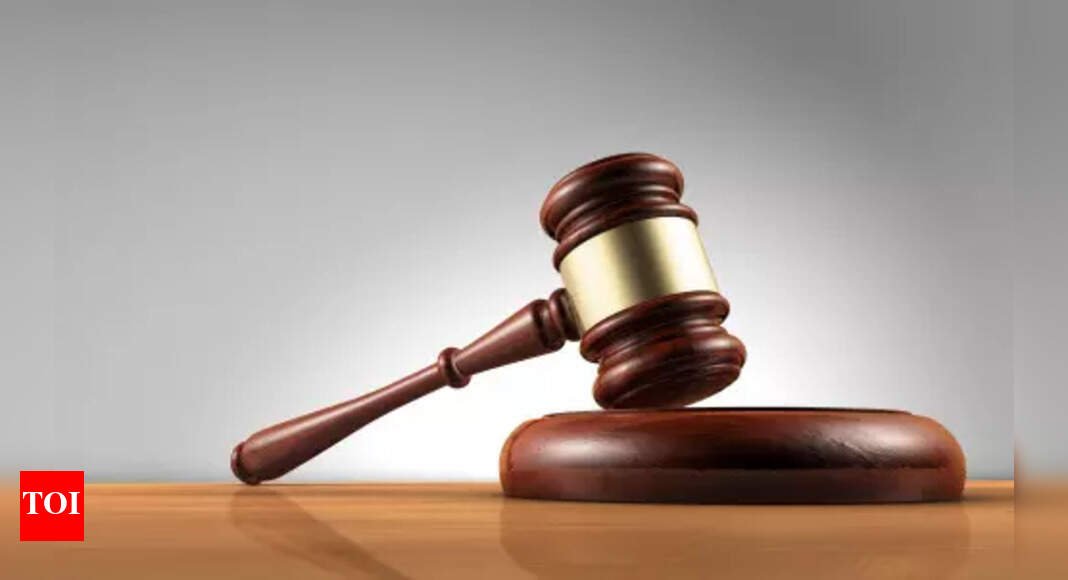 3-get-death-for-killing-rickshaw-puller-over-wife’s-illicit-affair;-2-get-life,-woman-acquitted