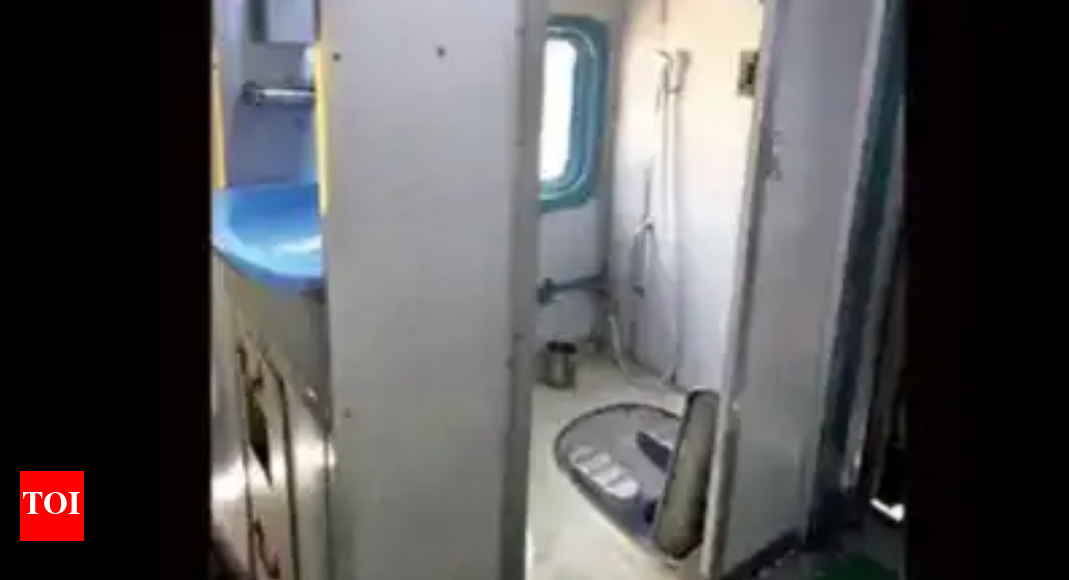 3-year-old-‘kidnapped’-surat-boy-found-murdered-in-dustbin-of-train-washroom