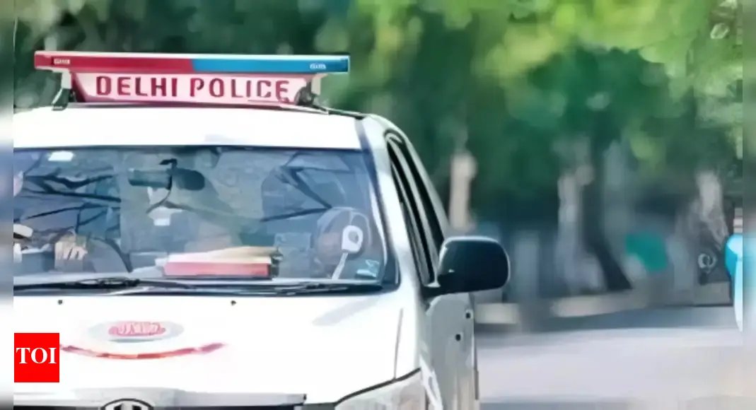 ‘mentally-incoherent’-youth-caught-scaling-parliament-wall;-family-says-wrong-train-led-him-to-delhi