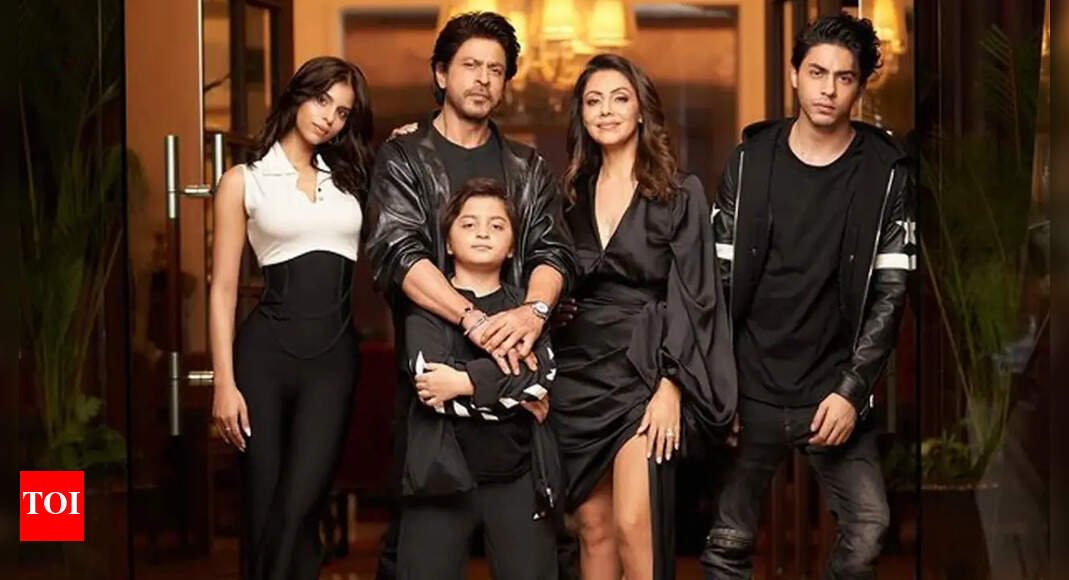 shah-rukh-khan-to-get-2,800-sq-ft-sea-facing-apartment-in-bandra-after-redevelopment-of-carter-road-society:-report