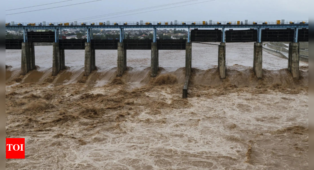 rain-havoc:-jammu-records-2nd-highest-single-day-august-rainfall-in-a-century