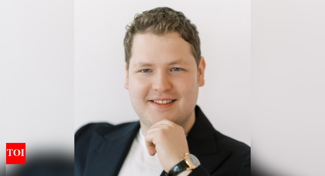 who-is-emil-barr?-the-22-year-old-stanford-bound-entrepreneur-who-thinks-work-life-balance-is-a-hoax
