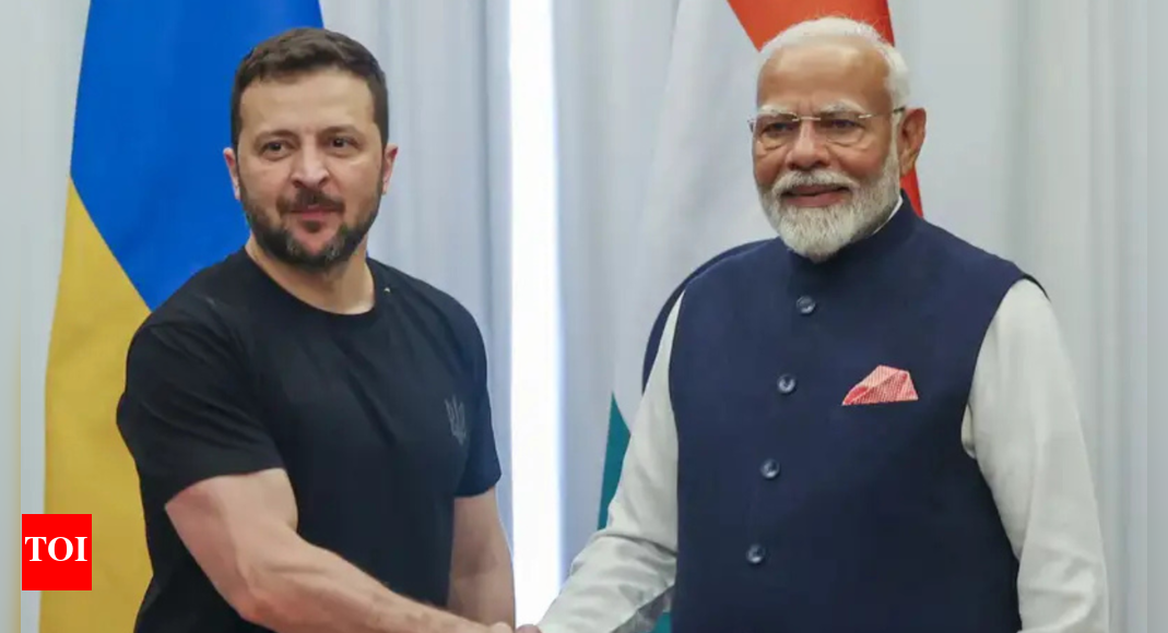 ‘we-count-on-india’s-contribution’:-zelenskyy-thanks-pm-modi-for-i-day-greetings