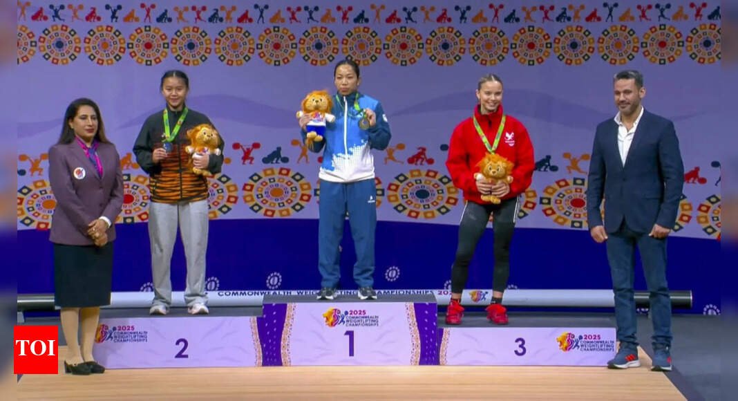 mirabai-chanu-lifts-193-kg-for-gold-in-‘new’-48kg-class,-resets-for-worlds-with-c’wealth-records