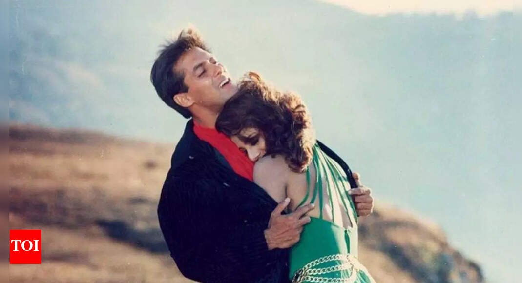 she-ruled-the-’90s-with-salman-khan-and-rajinikanth,-today-her-net-worth-stands-at-₹2,000-crore-–-guess-who?