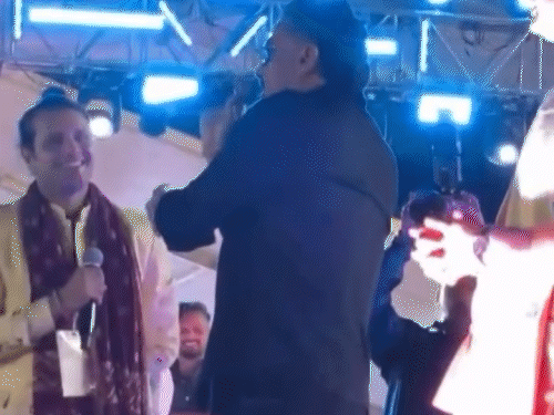 मिमिक्री-आर्टिस्ट-पर-भड़के-सुनील-शेट्टी:कहा-इतनी-घटिया-मिमिक्री-कभी-नहीं-देखी,-मैं-मर्द-की-तरह-बोलता-हूं,-आप-बच्चे-की-तरह-बोल-रहे-हो