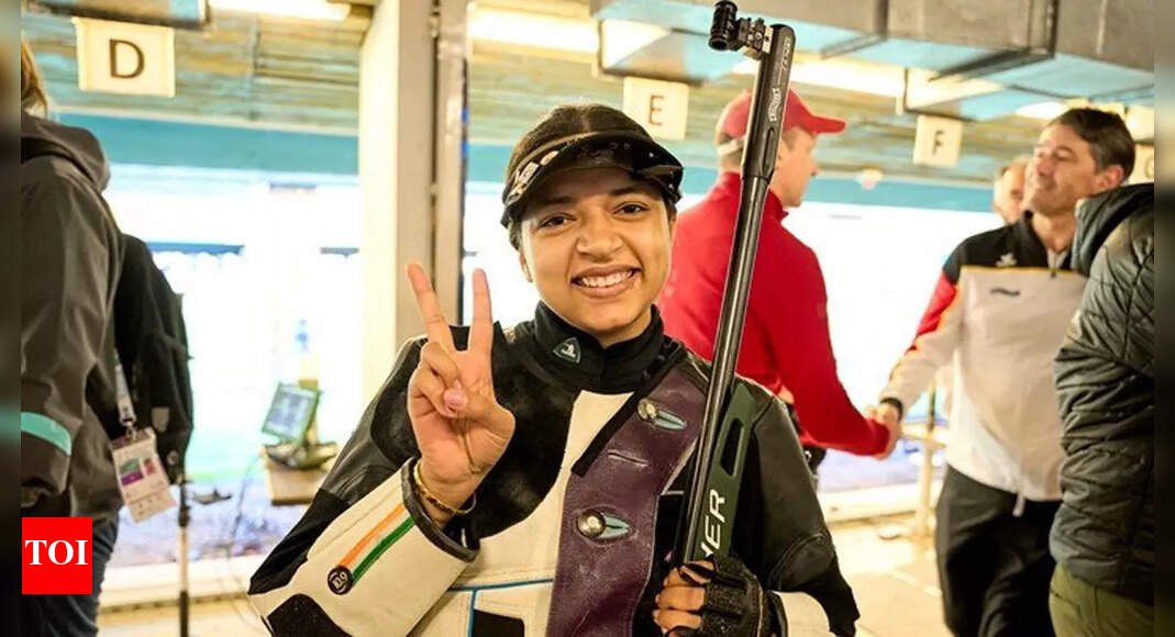 sift-kaur-samra-makes-it-a-golden-double-for-india-in-asian-championships