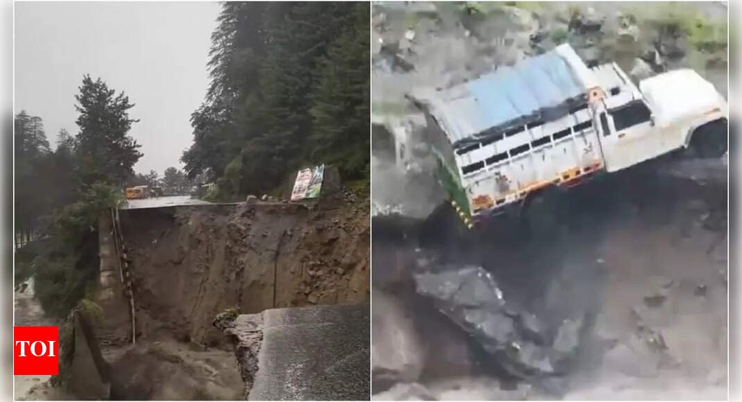 raging-beas-waters-wash-away-portion-of-manali-leh-highway-videos