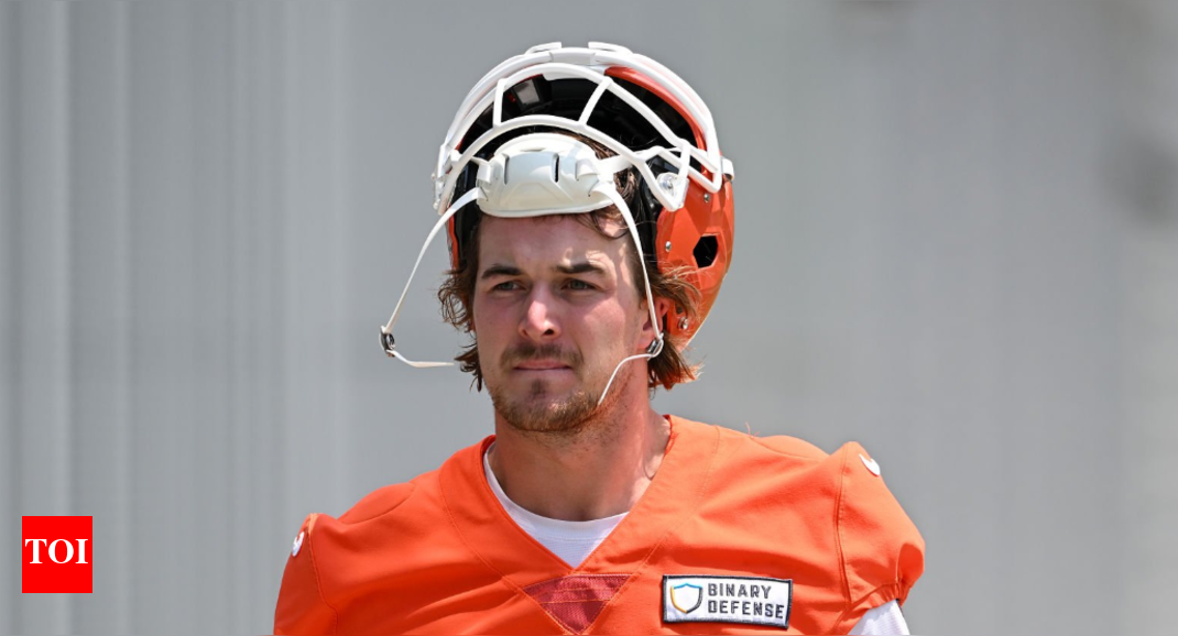 kenny-pickett-traded-by-browns:-‘passed-around-like-candy’;-raiders-quarterback-battle