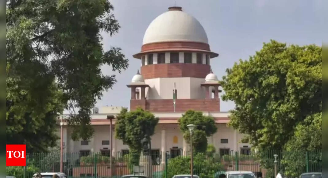 after-13-yrs-in-jail,-man-on-death-row-&-another-serving-life-term-acquitted