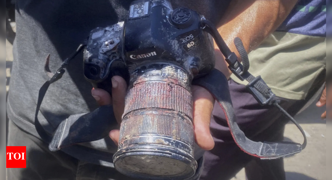 journalists-killed-in-gaza:-india-expresses-shock-over-loss-of-lives