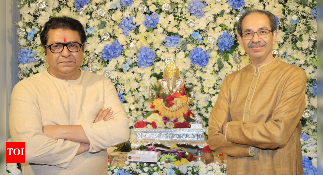 thackeray-tie-up?-uddhav-meets-raj-on-ganesh-chaturthi;-civic-polls-in-focus