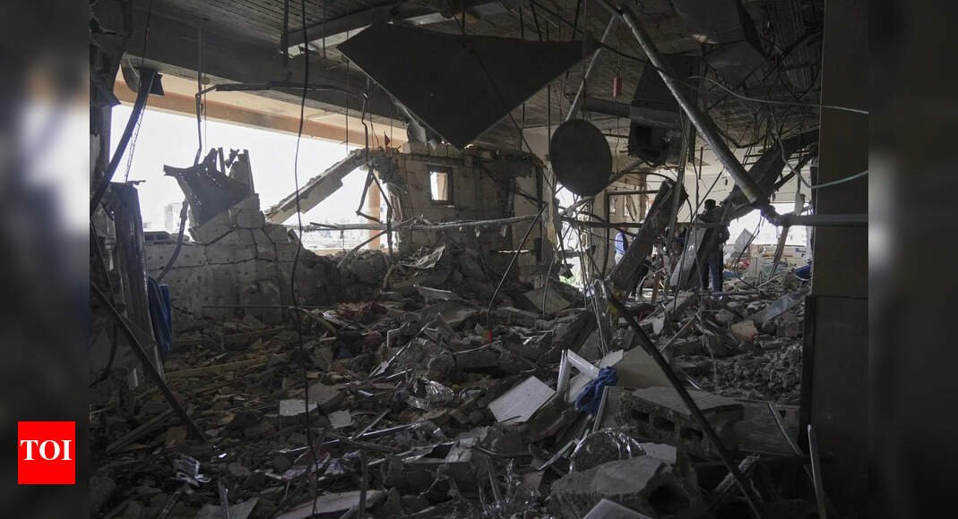 was-aiming-for-hamas-camera-placed-at-gaza-hospital:-israel-defends-double-strike